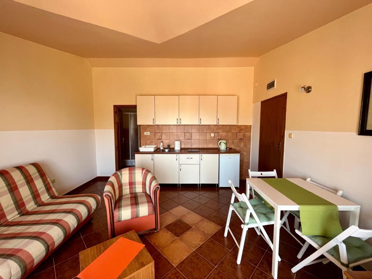 Apartmani Bojana Budva Ngoại thất bức ảnh