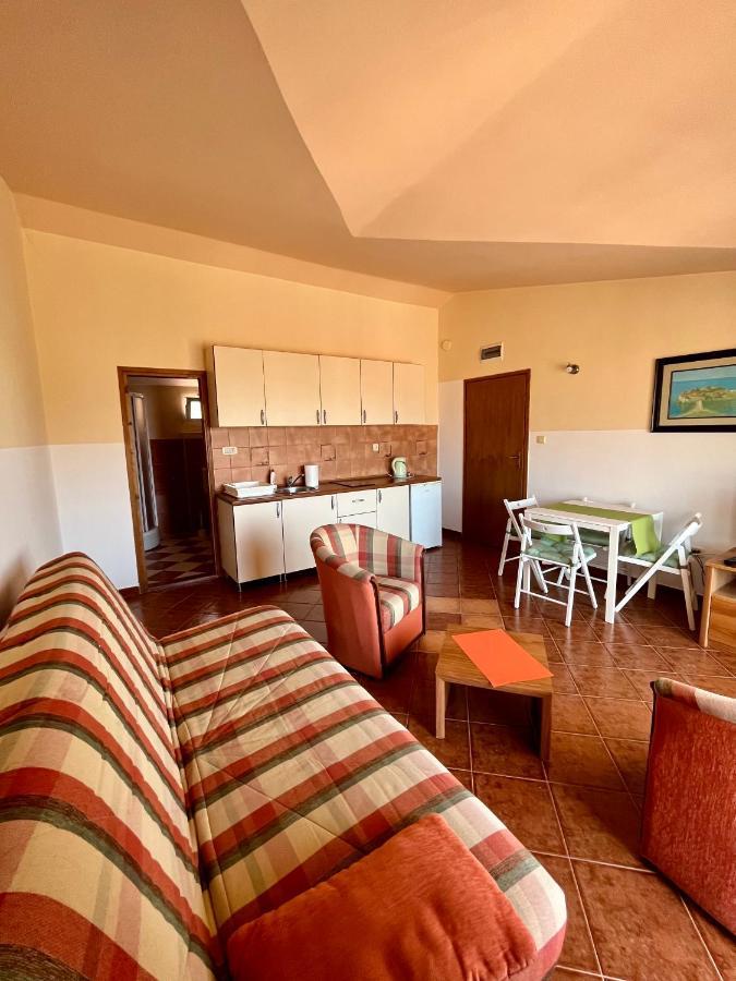 Apartmani Bojana Budva Ngoại thất bức ảnh